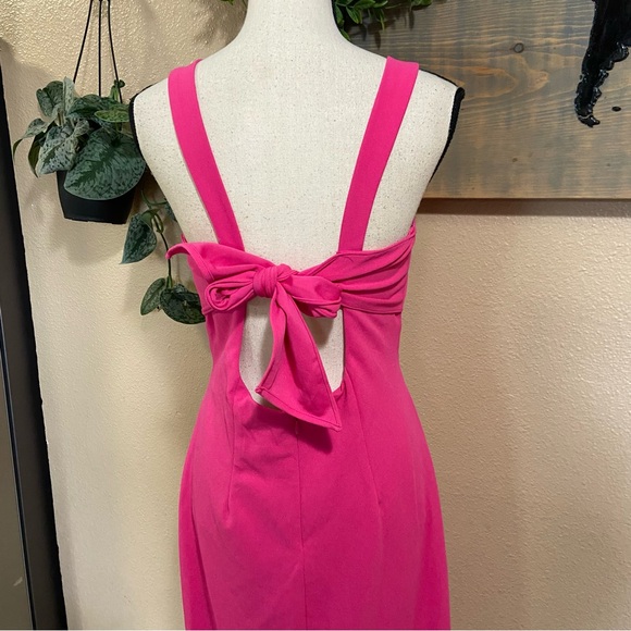NWOT Lulus Party Persona Hot Pink Sleeveless Twist-Front Midi Dress - Picture 5 of 8
